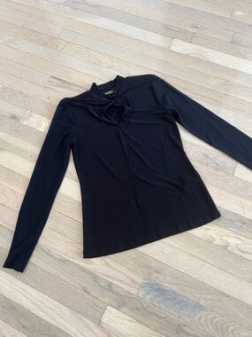 DKNY Black Long-Sleeve Twist Mock Neck Top